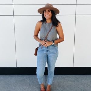 Meet your Posher, Alex